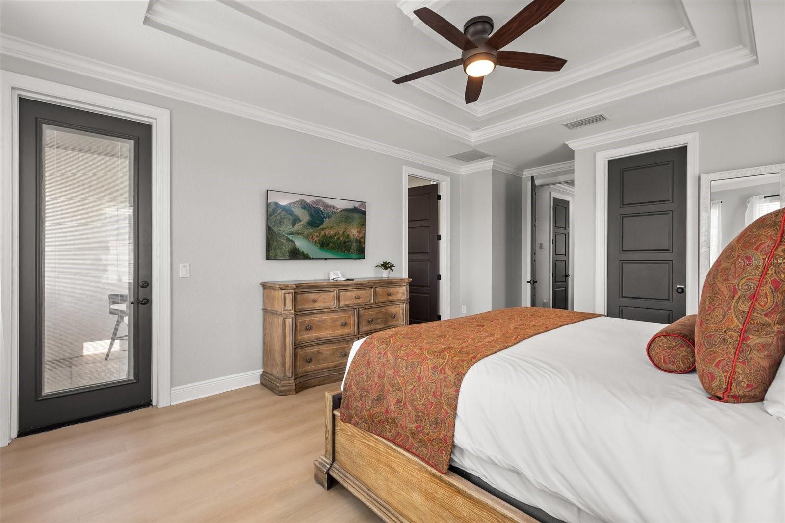 Image 24 of 47 For 1097 Castle Pines Court