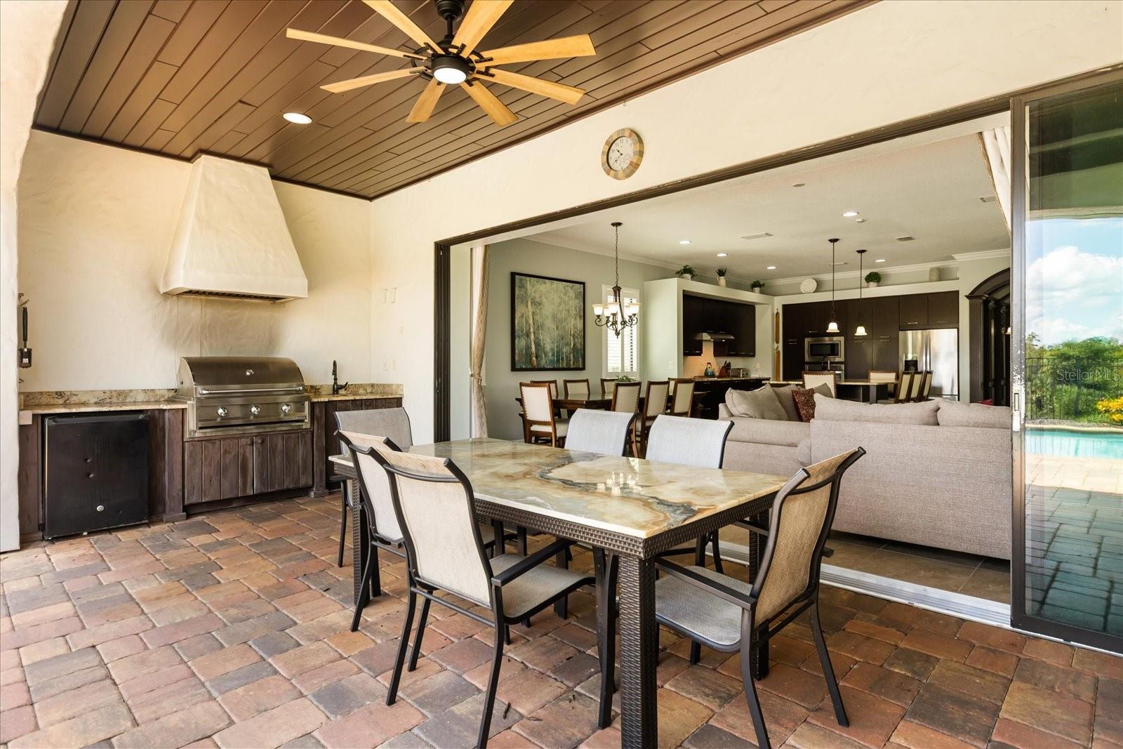 Image 39 of 47 For 1097 Castle Pines Court