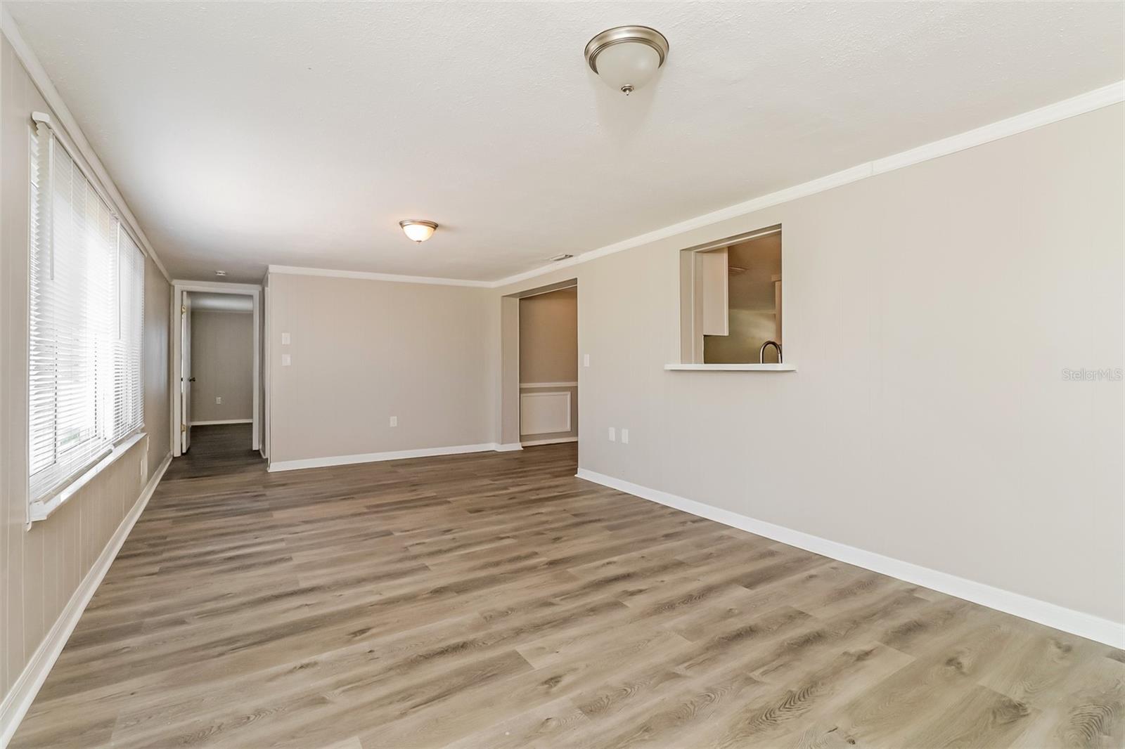 Image 6 of 21 For 5247 Whippoorwill Drive