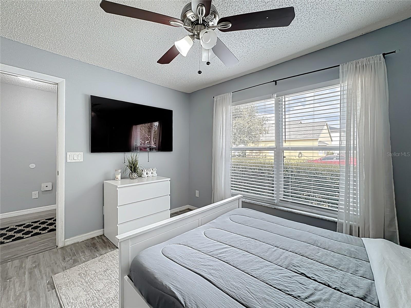 Image 12 of 20 For 4440 Bleasdale Avenue