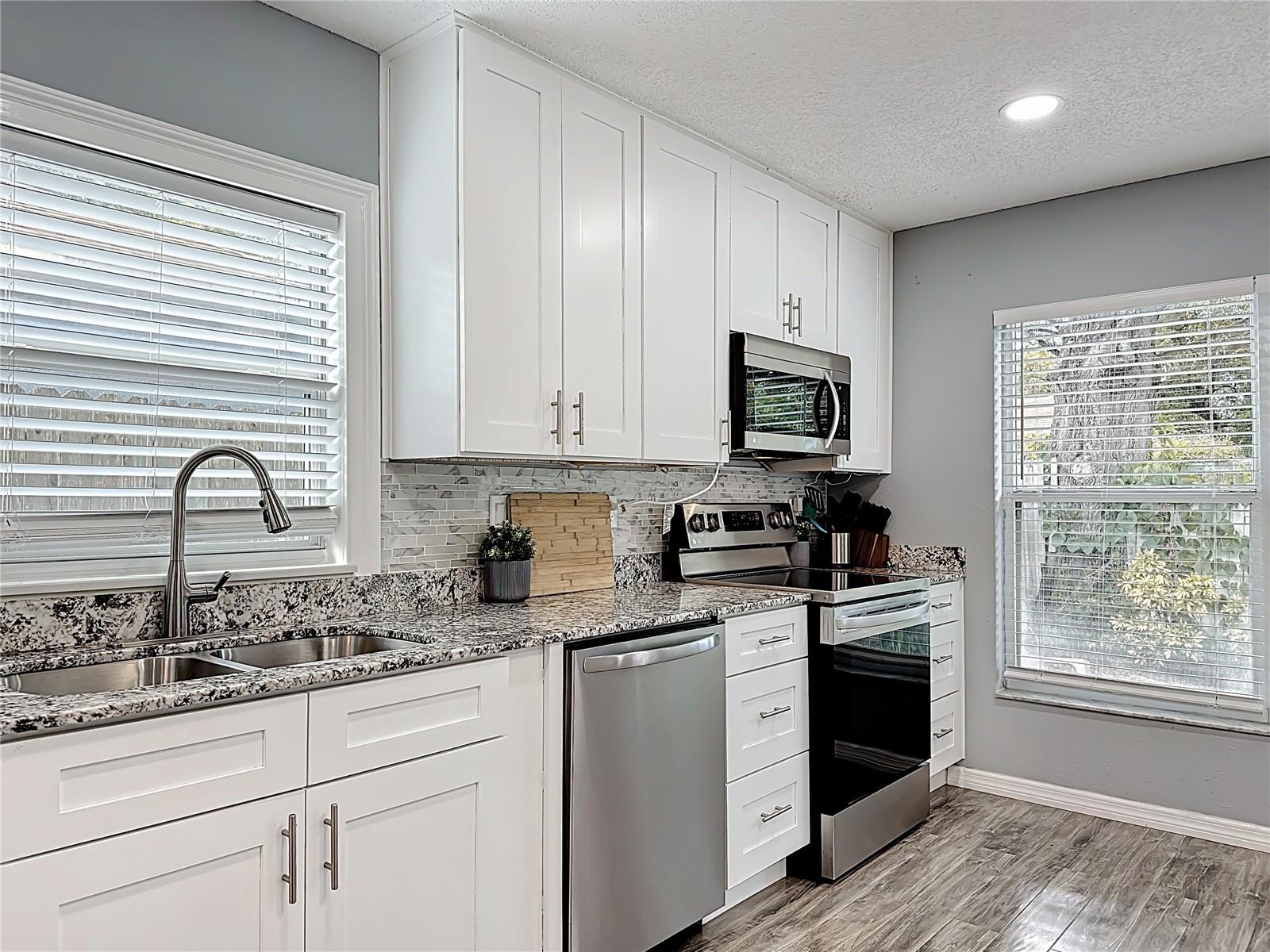 Image 7 of 20 For 4440 Bleasdale Avenue