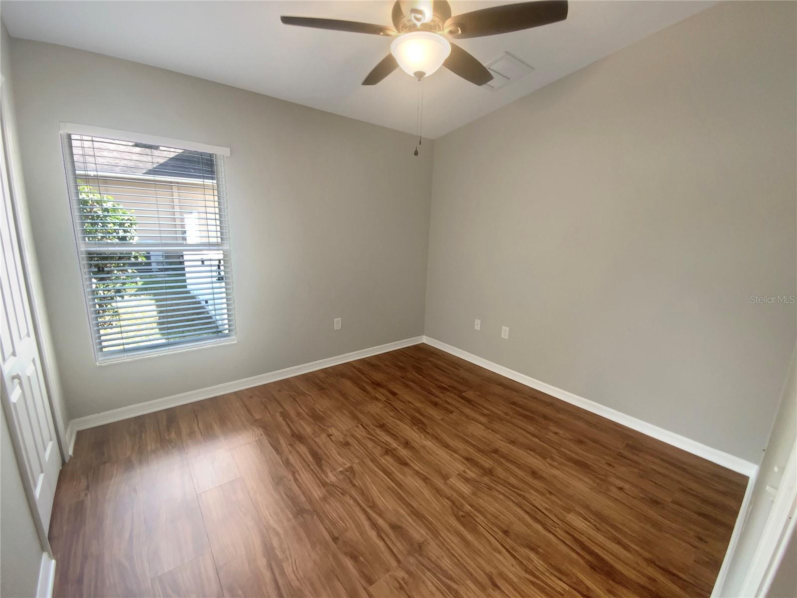 Image 23 of 30 For 12314 Field Point Way