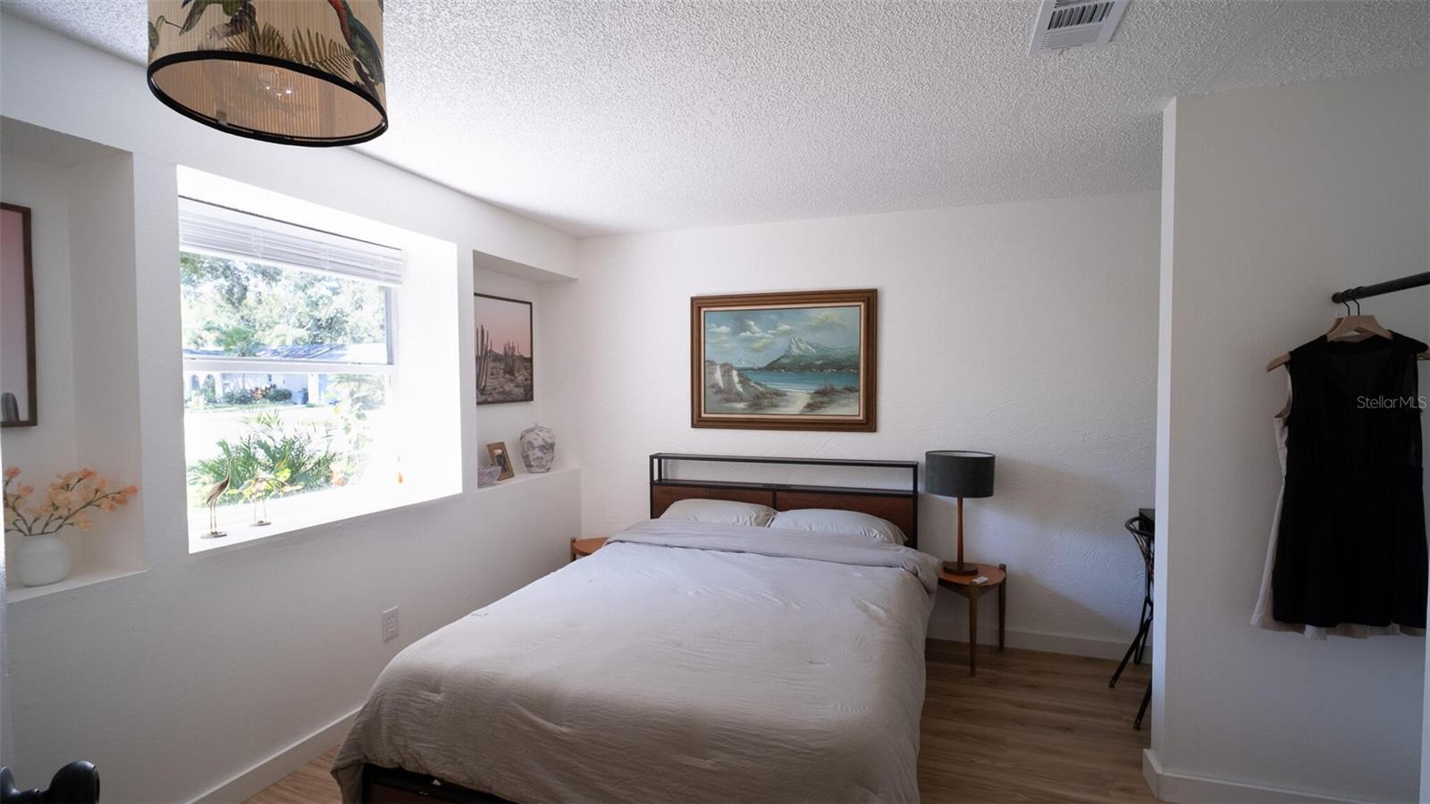 Image 34 of 46 For 8041 Blue Finch Way