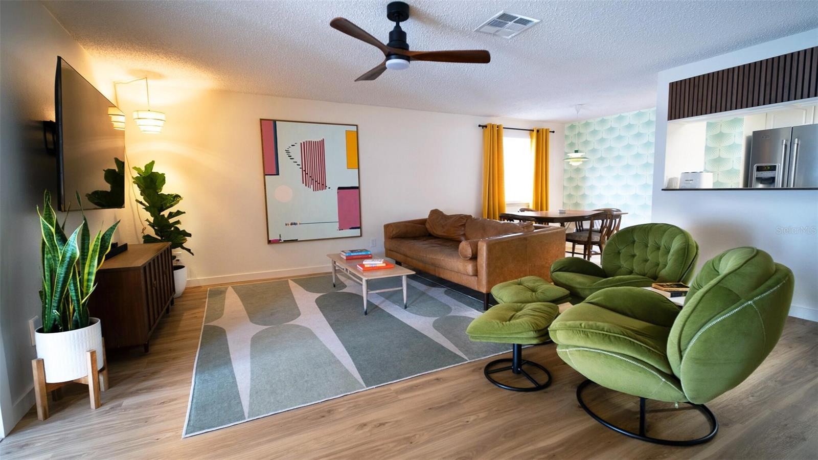 Image 5 of 46 For 8041 Blue Finch Way
