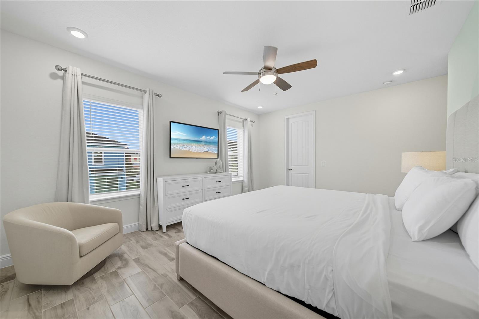 Image 35 of 47 For 3184 Caribbean Soul Drive