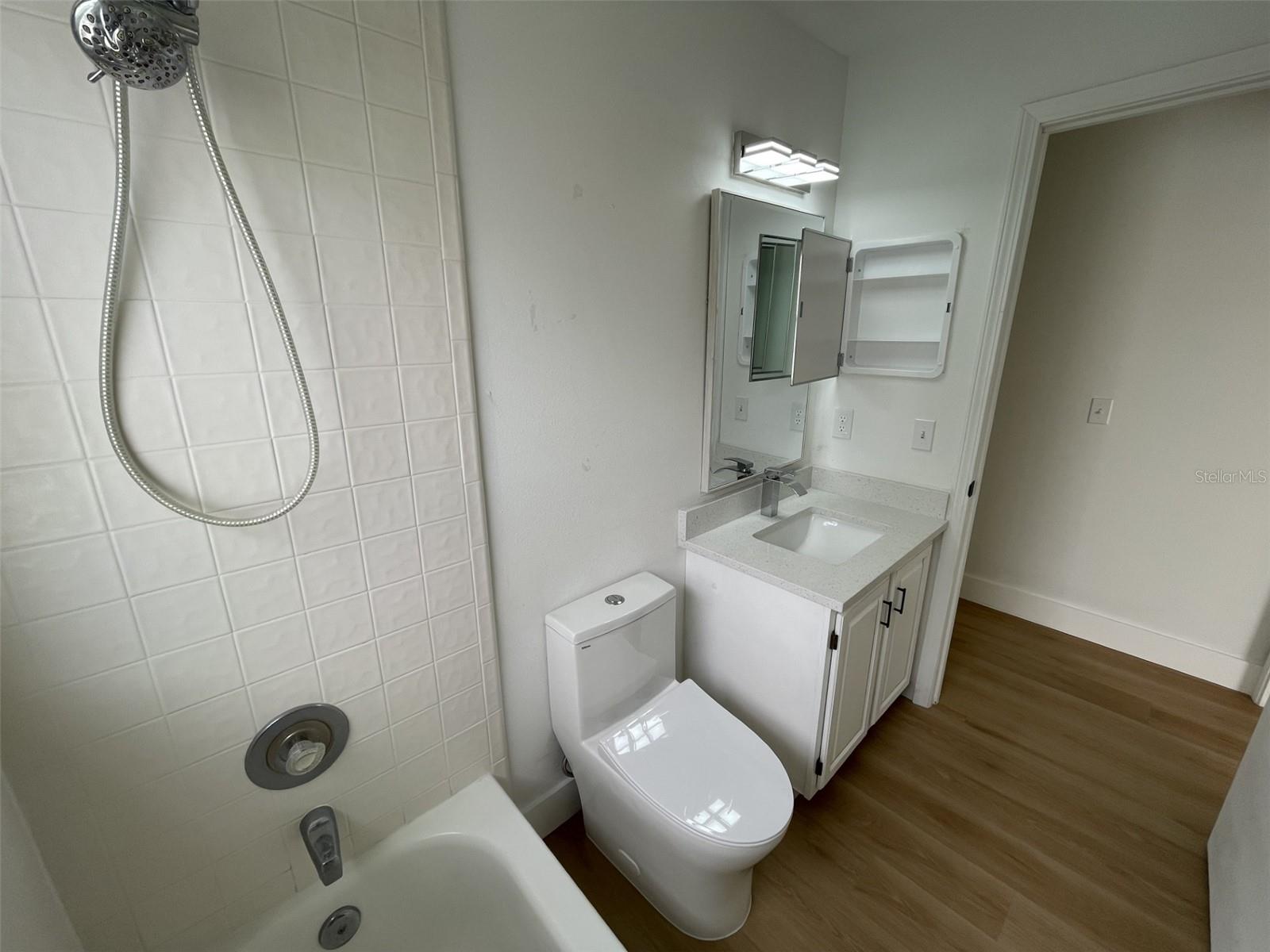 Image 24 of 25 For 7617 Coconut Creek Ct