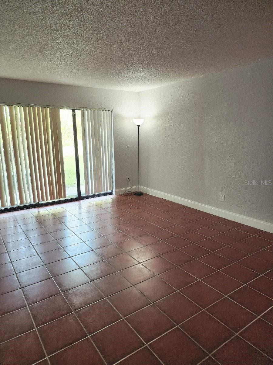 Image 2 of 11 For 1508 Virginia Avenue 105