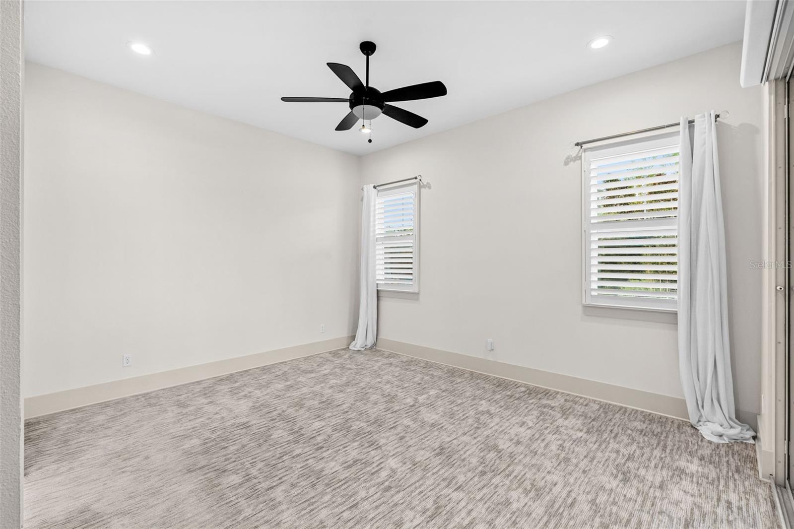 Image 30 of 47 For 2208 Cove Court