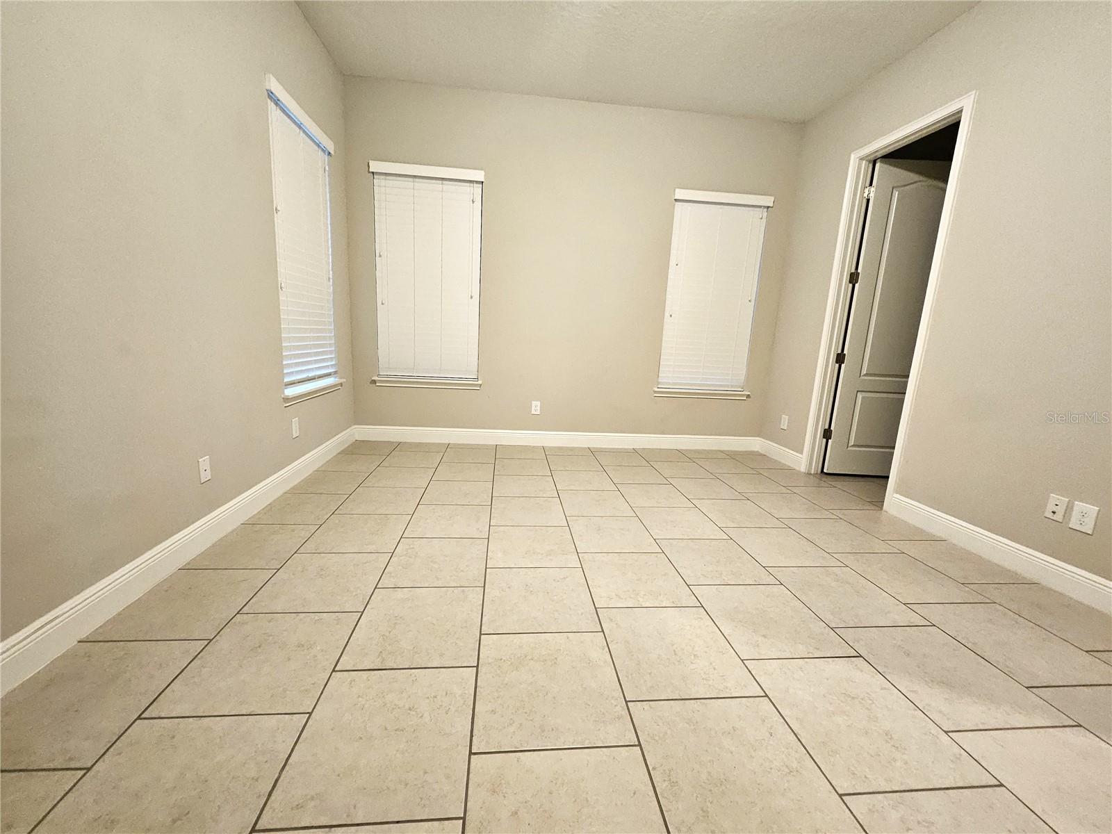 Image 10 of 31 For 7952 Nemours Parkway