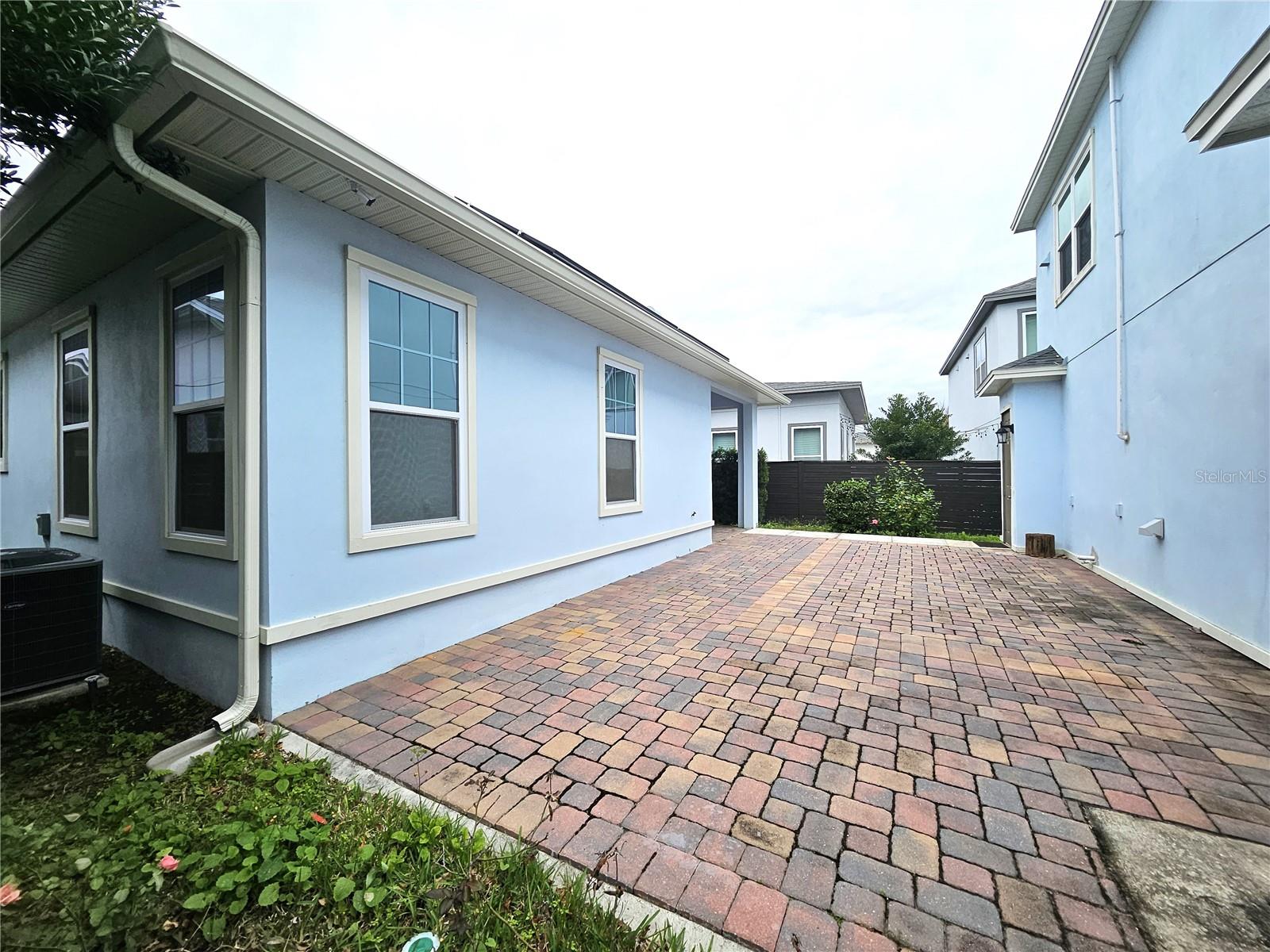 Image 17 of 31 For 7952 Nemours Parkway