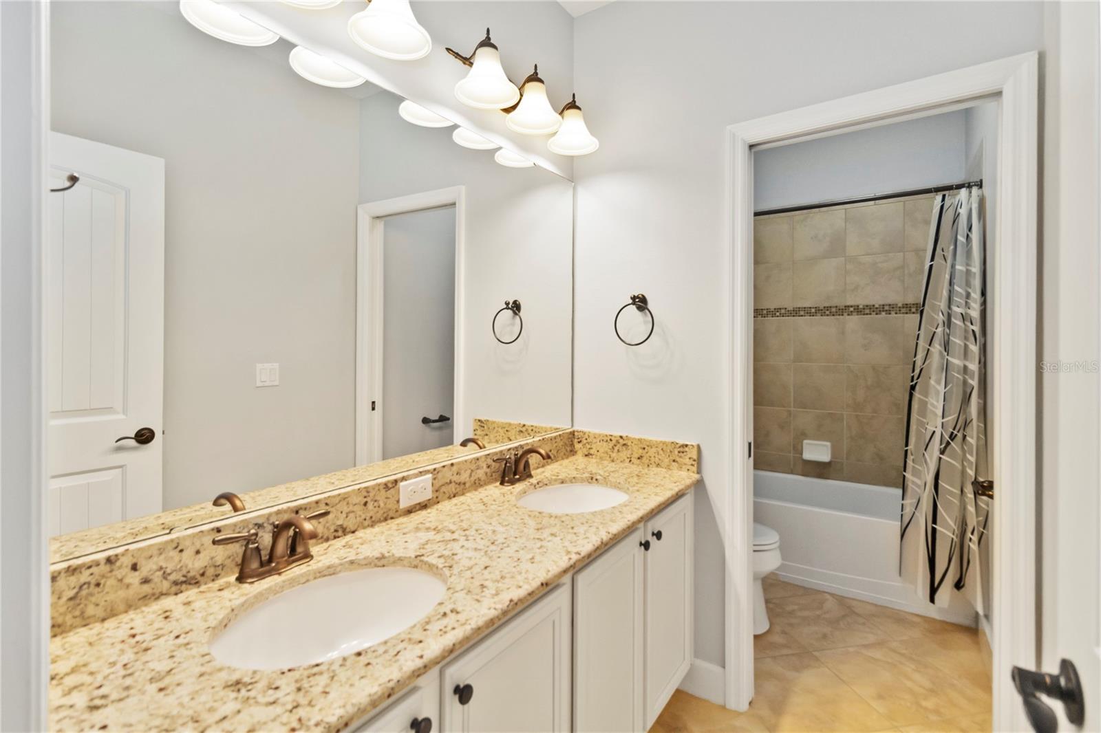 Image 27 of 66 For 12286 Regal Lily Lane