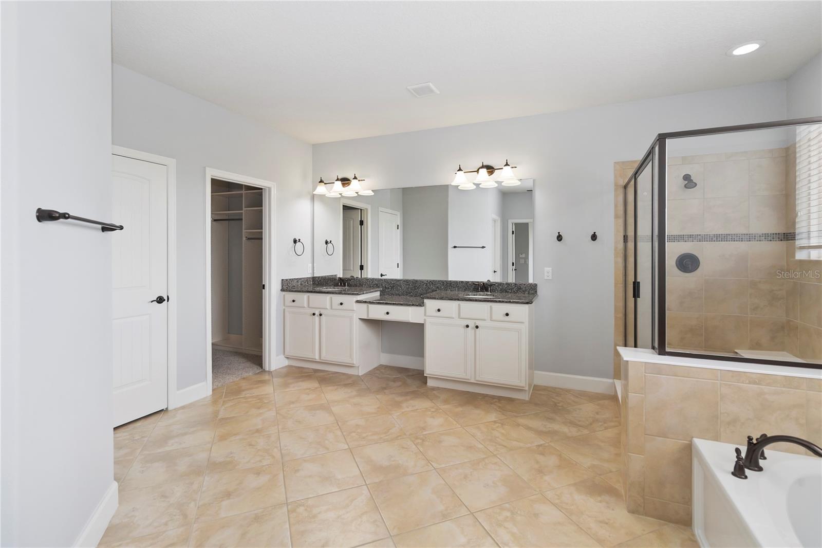 Image 39 of 66 For 12286 Regal Lily Lane