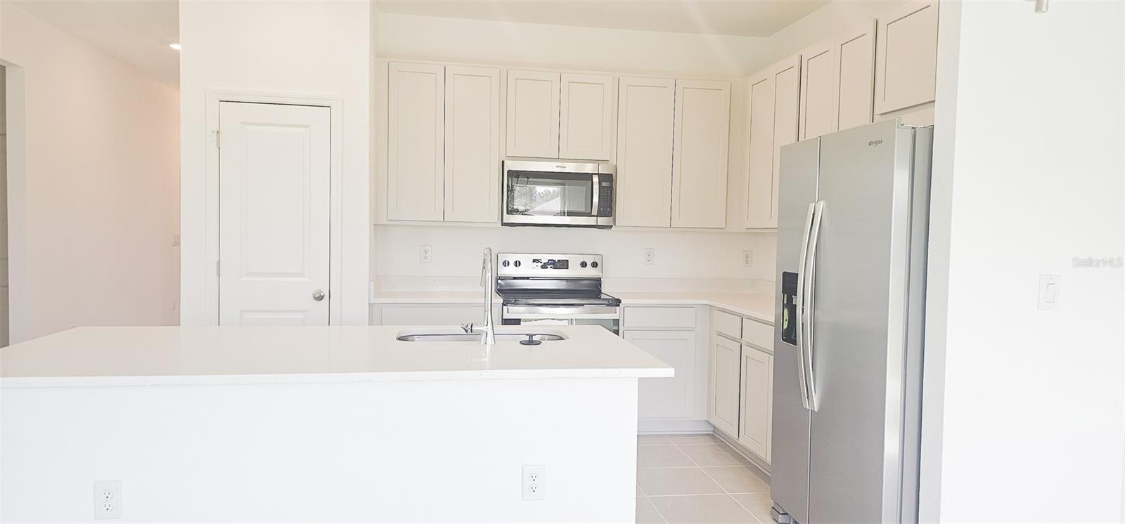 Image 7 of 22 For 2043 Firethorn Loop