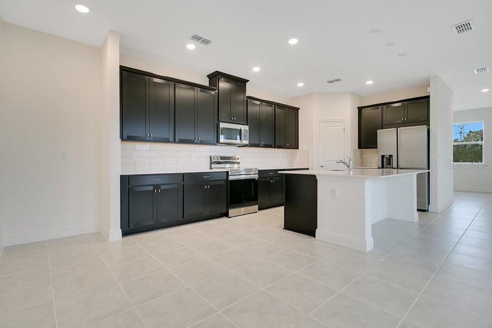 Image 8 of 24 For 4807 Cross Prairie Parkway