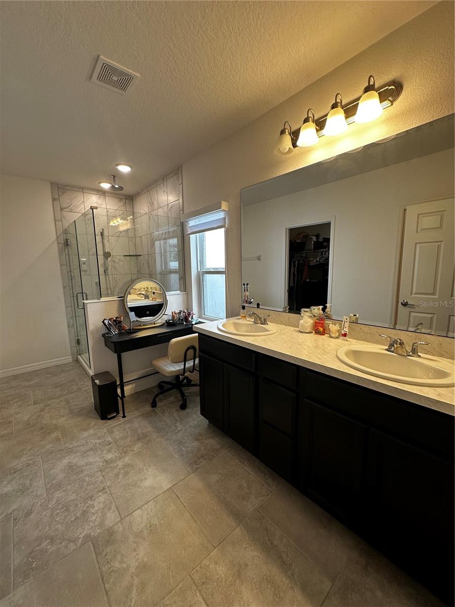 Image 26 of 31 For 1563 Wynell Street