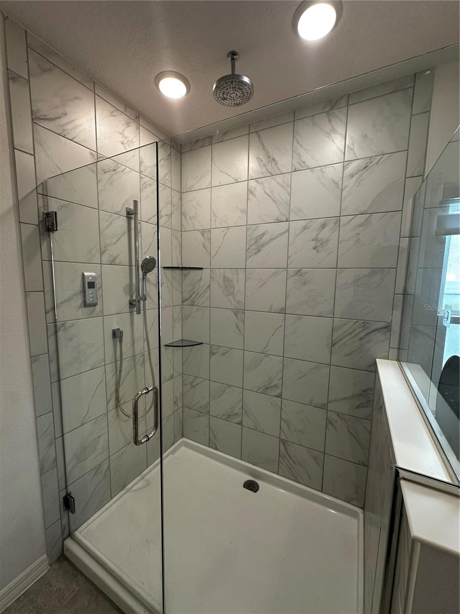 Image 28 of 31 For 1563 Wynell Street