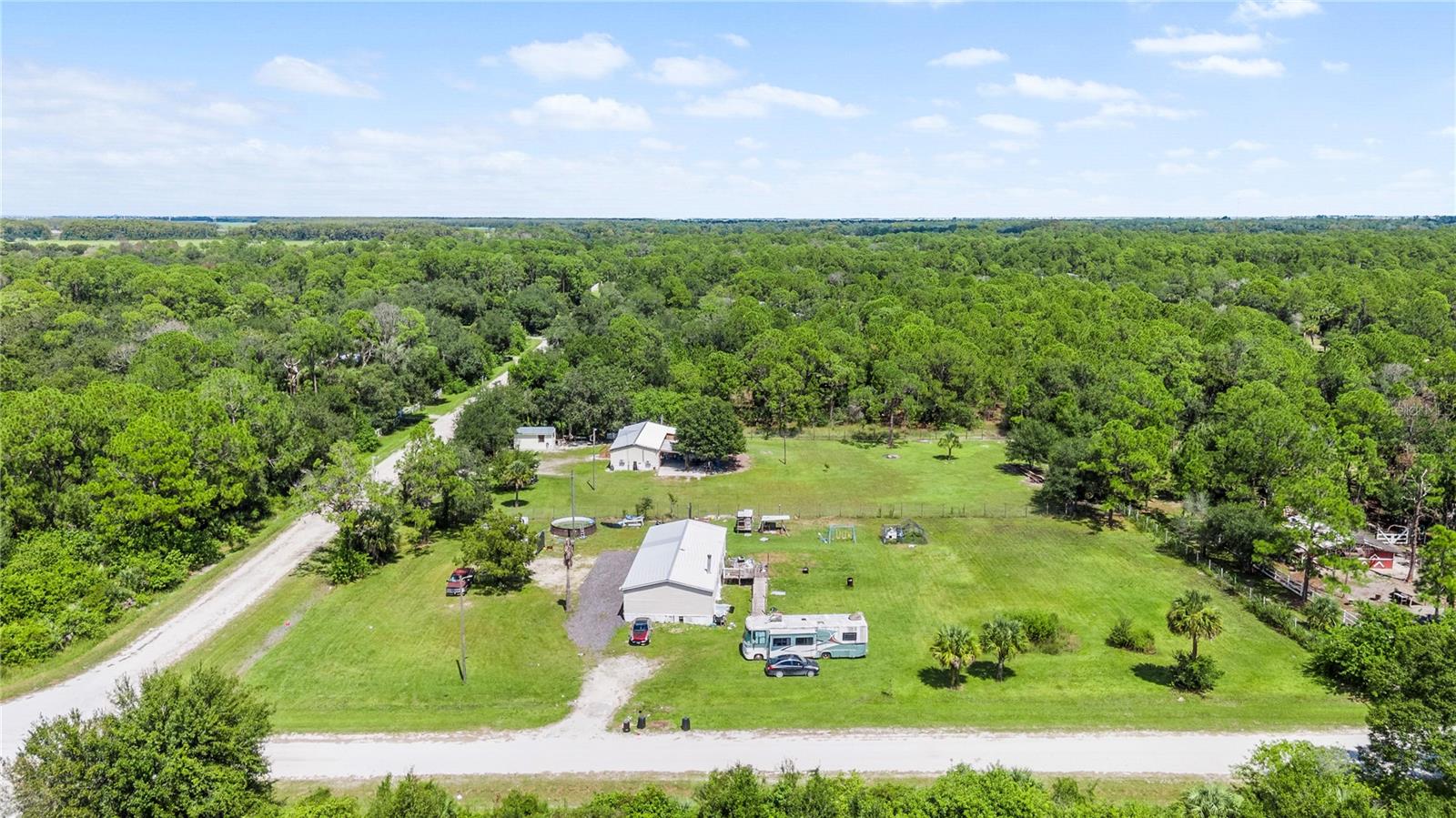 Image 7 of 28 For 715 Live Oak Street