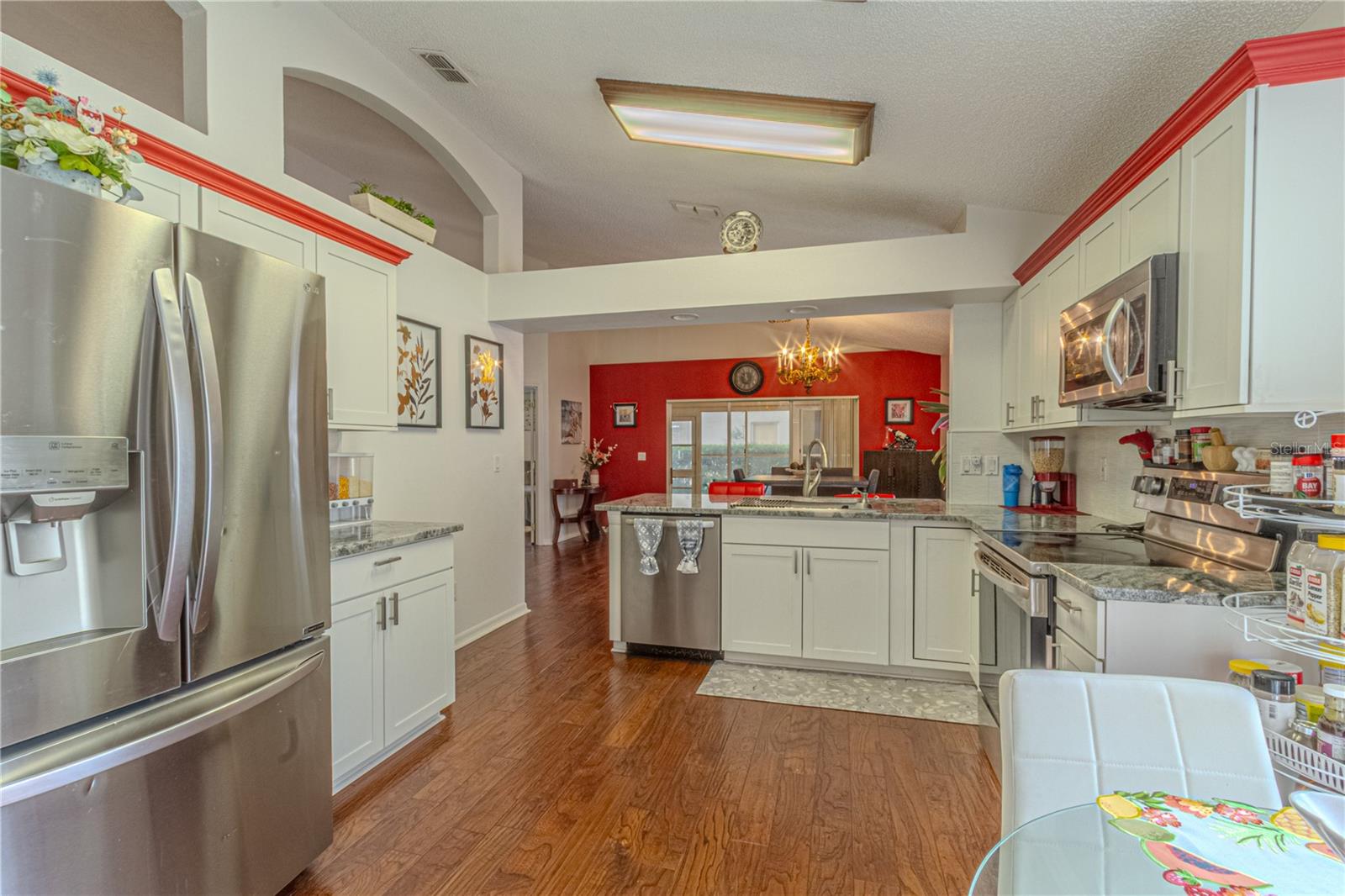 Image 10 of 27 For 3713 Doune Way