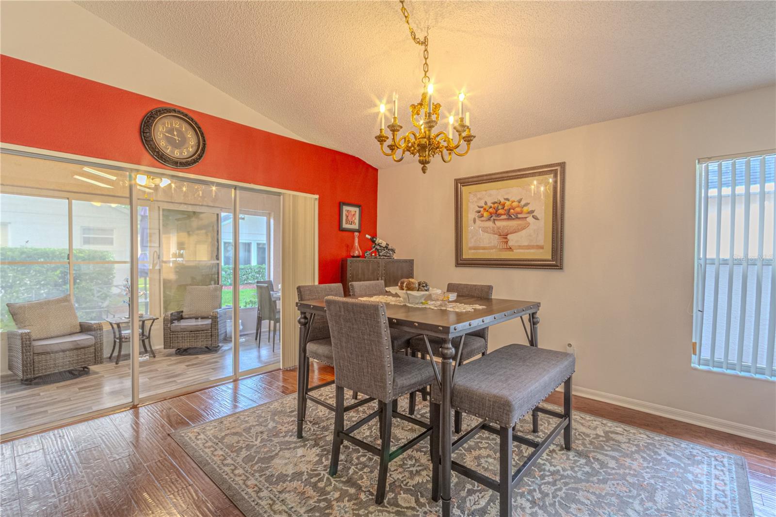 Image 14 of 27 For 3713 Doune Way