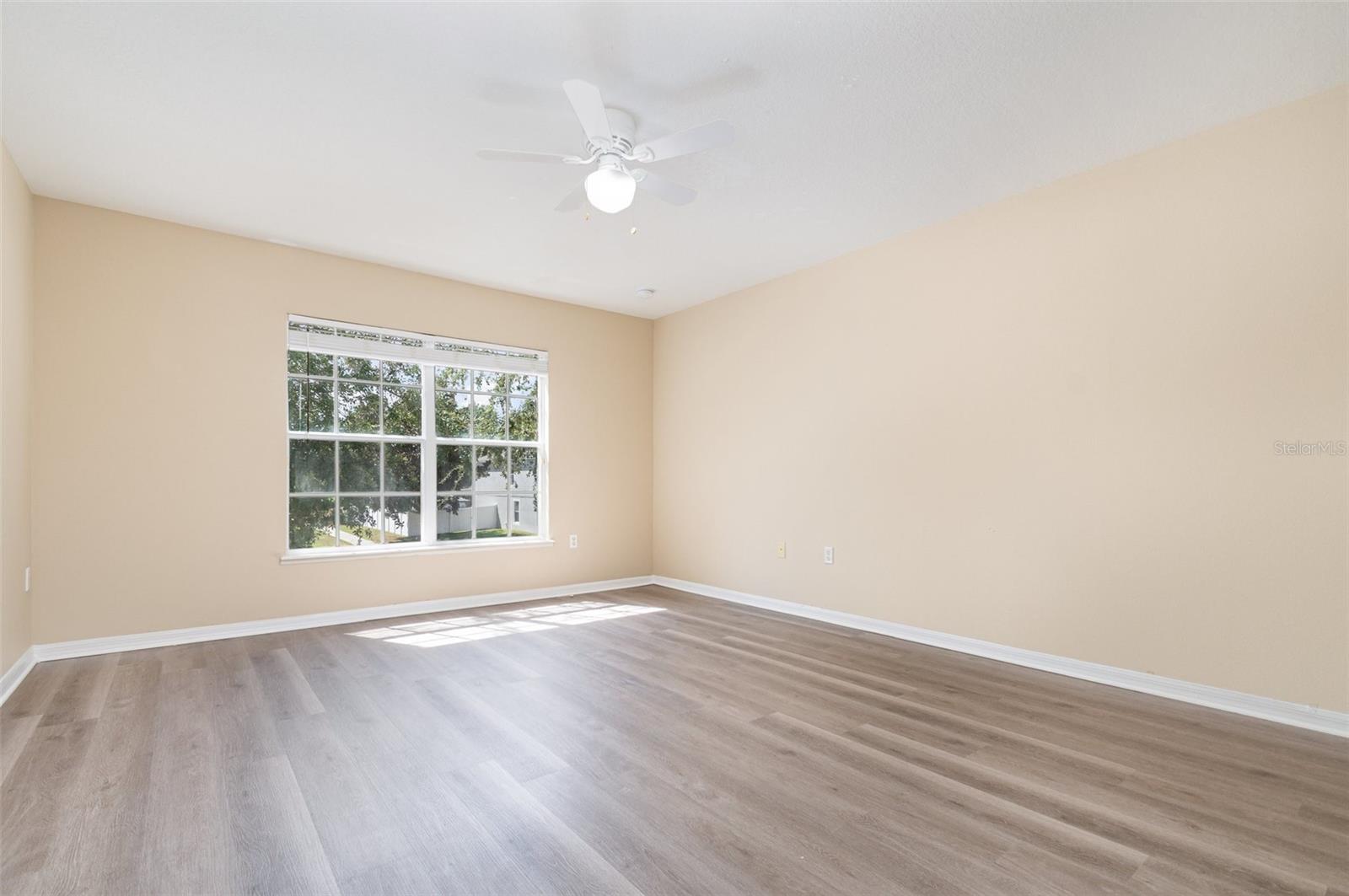 Image 10 of 15 For 31810 Parkdale Drive