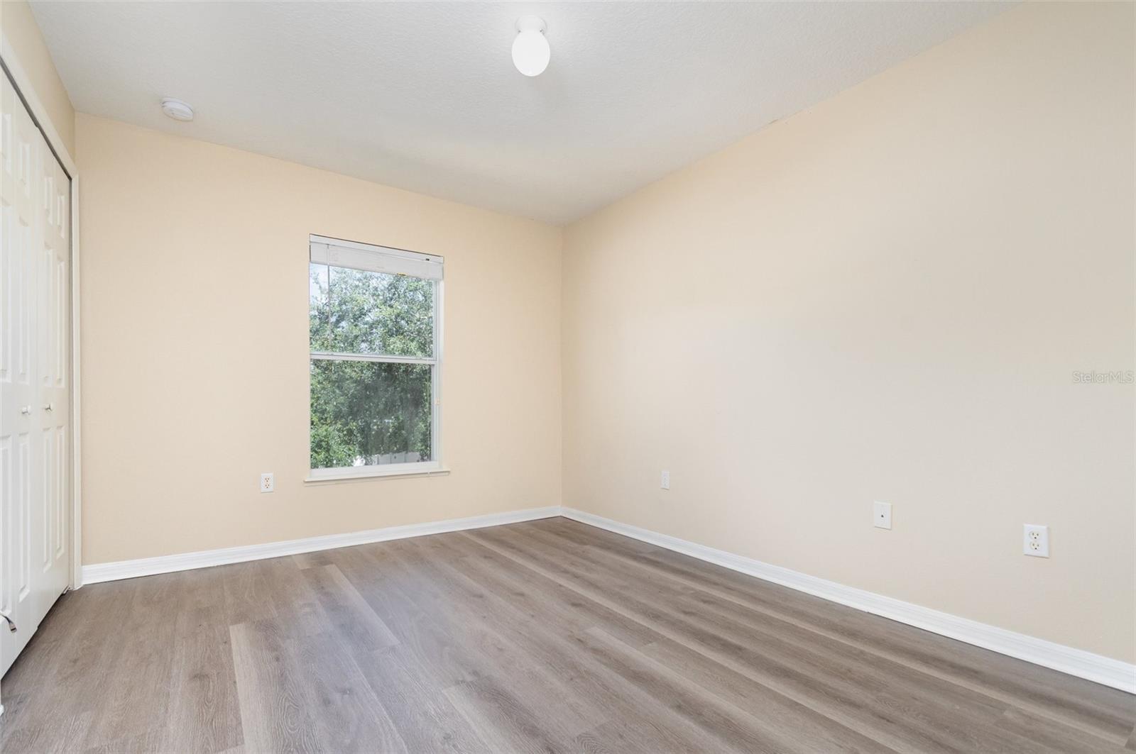 Image 13 of 15 For 31810 Parkdale Drive