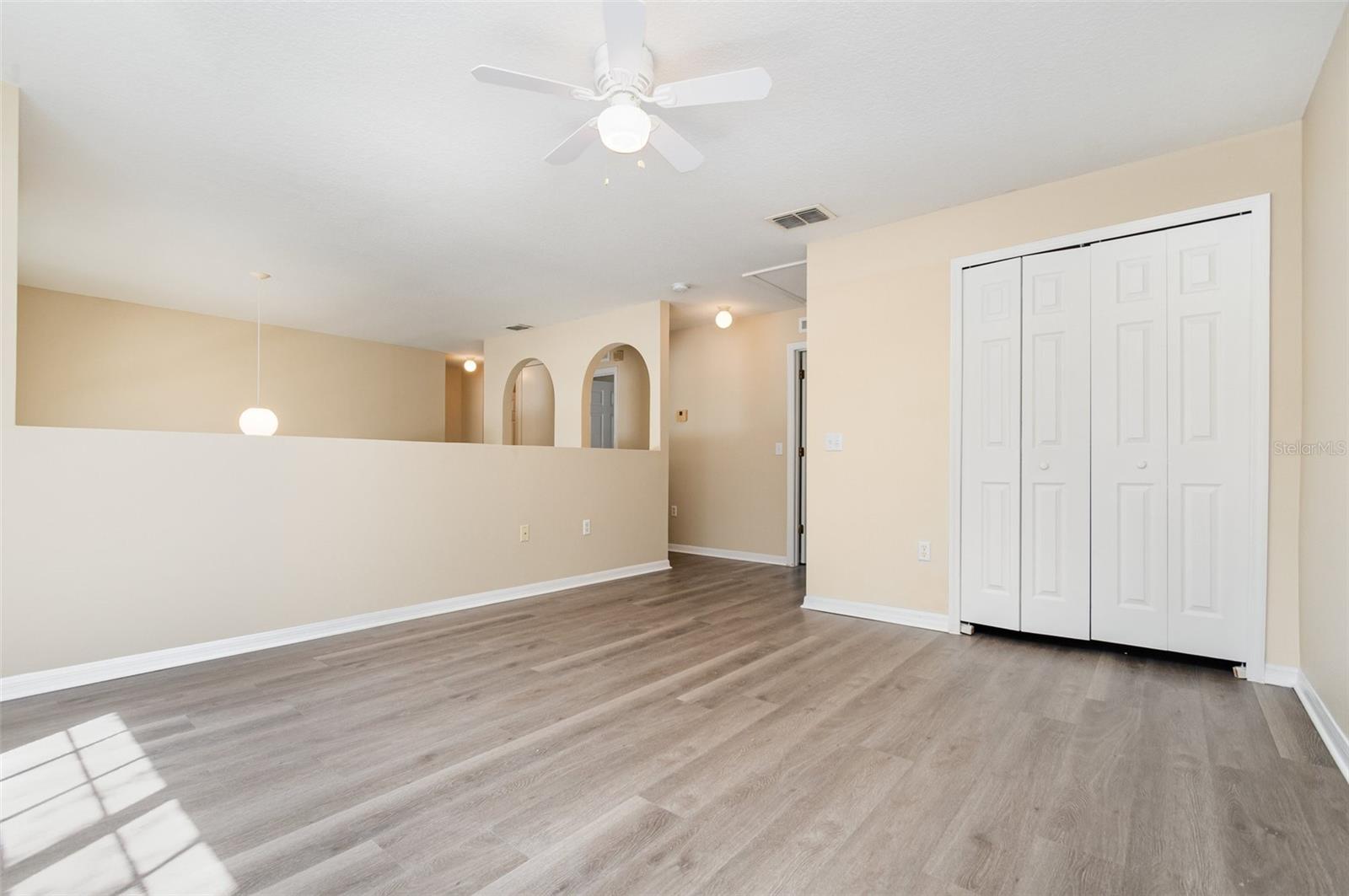 Image 9 of 15 For 31810 Parkdale Drive