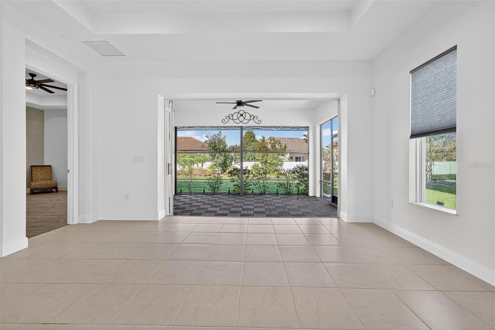 Image 17 of 90 For 8677 Bridgeport Bay Circle