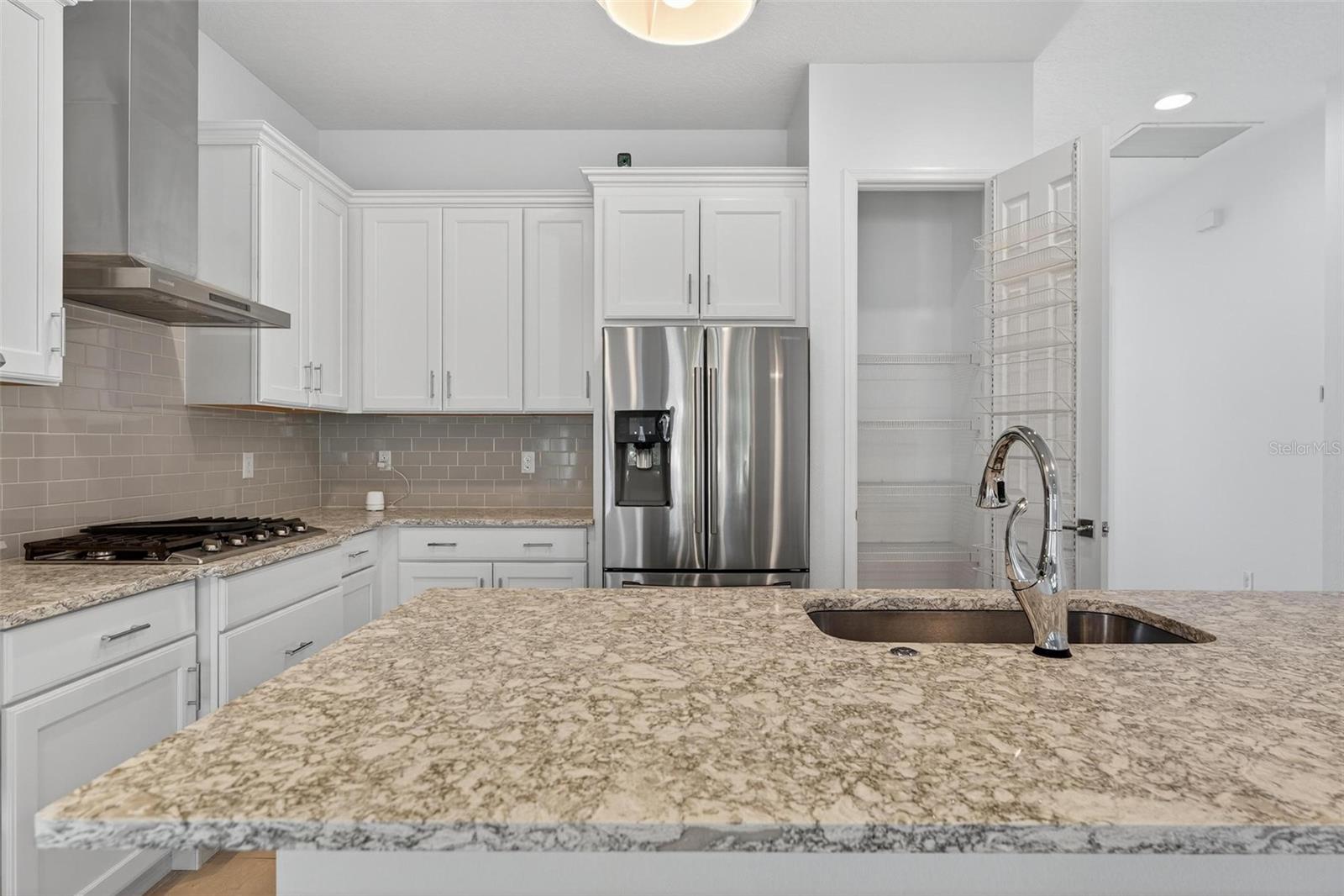 Image 36 of 90 For 8677 Bridgeport Bay Circle