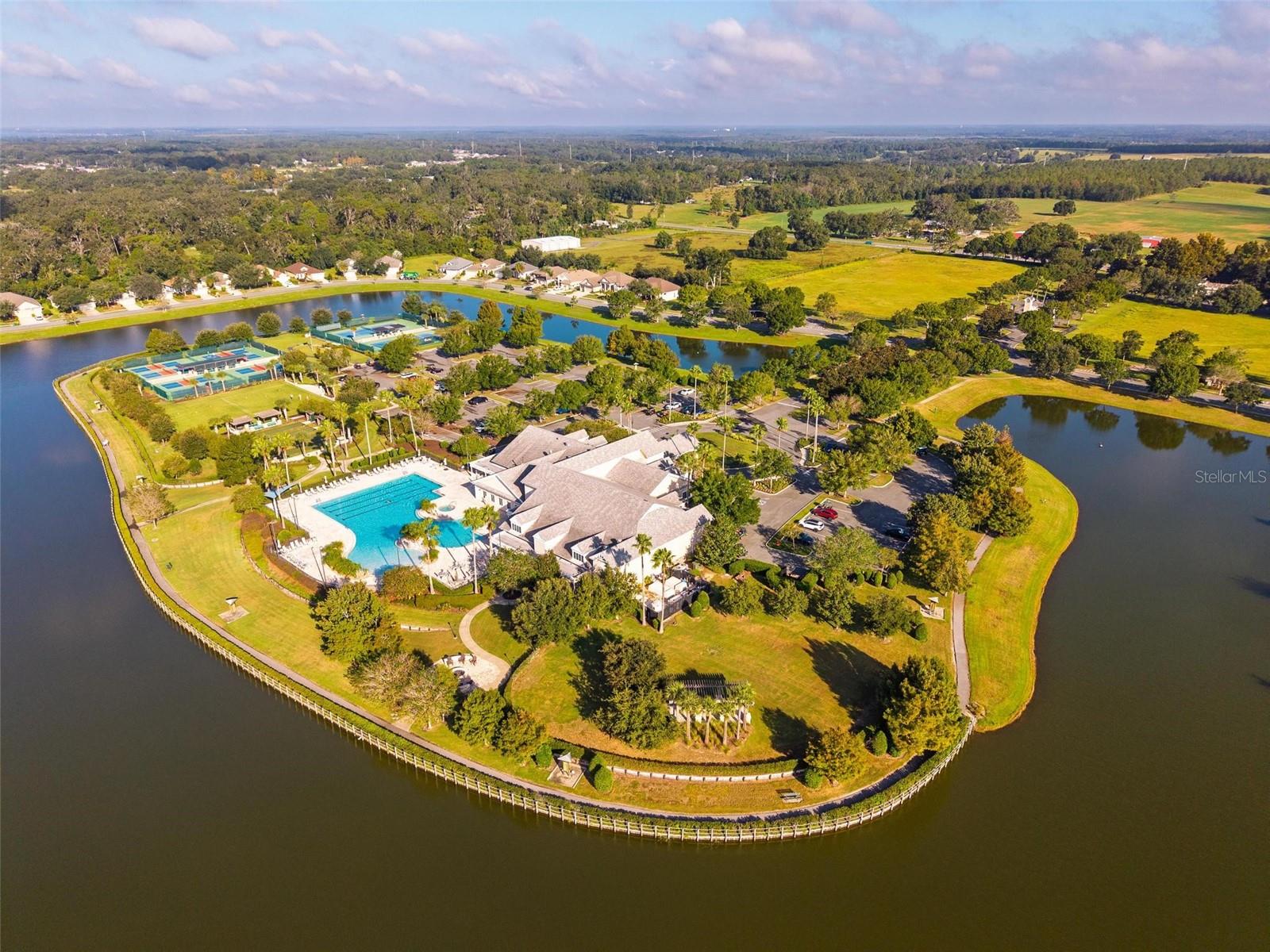 Image 85 of 90 For 8677 Bridgeport Bay Circle
