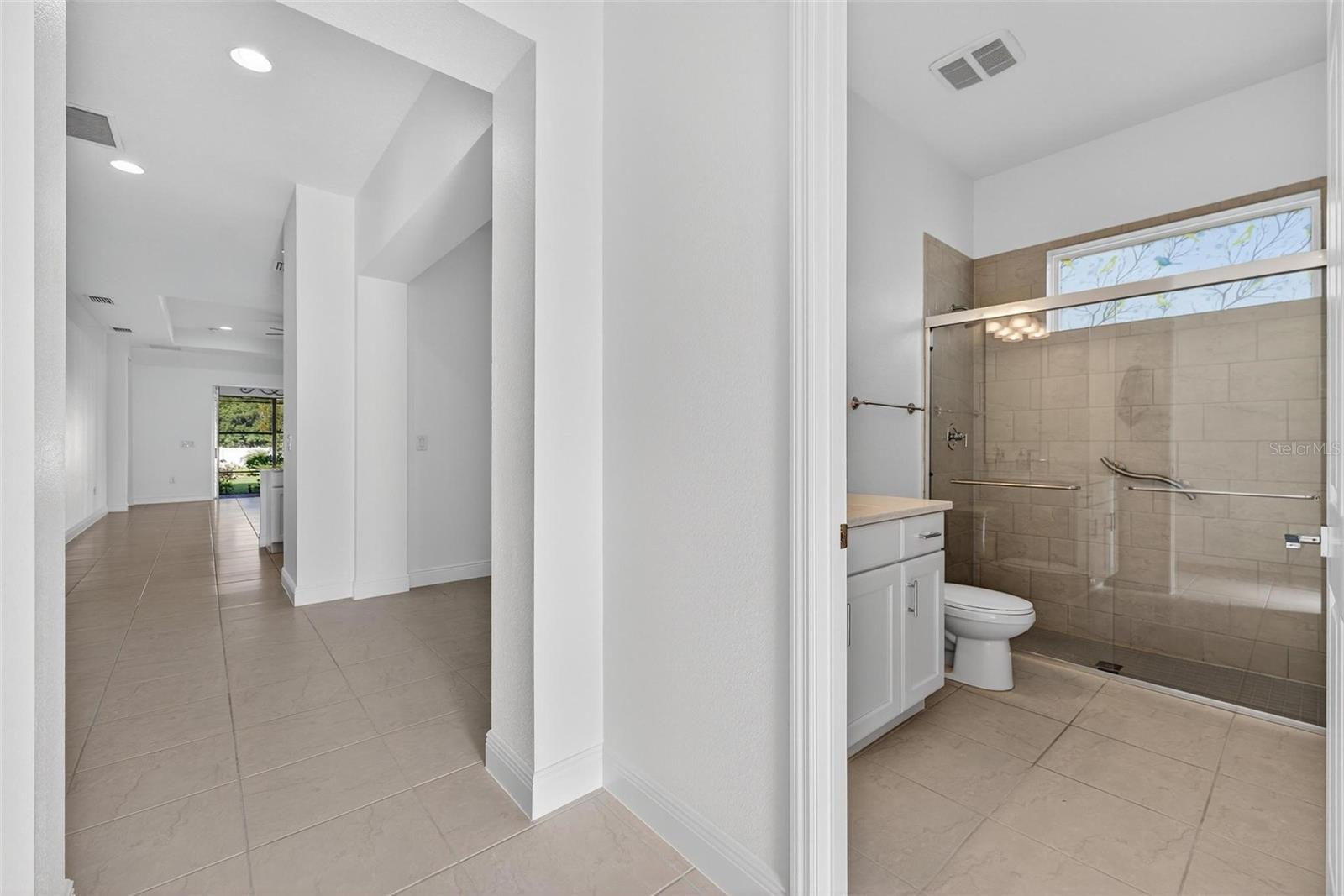Image 9 of 90 For 8677 Bridgeport Bay Circle