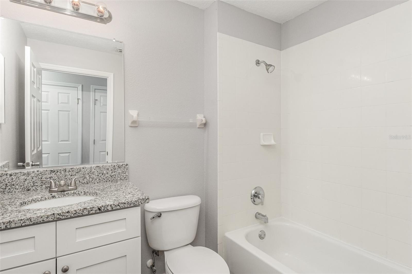 Image 12 of 15 For 204 Silver Palms Cir