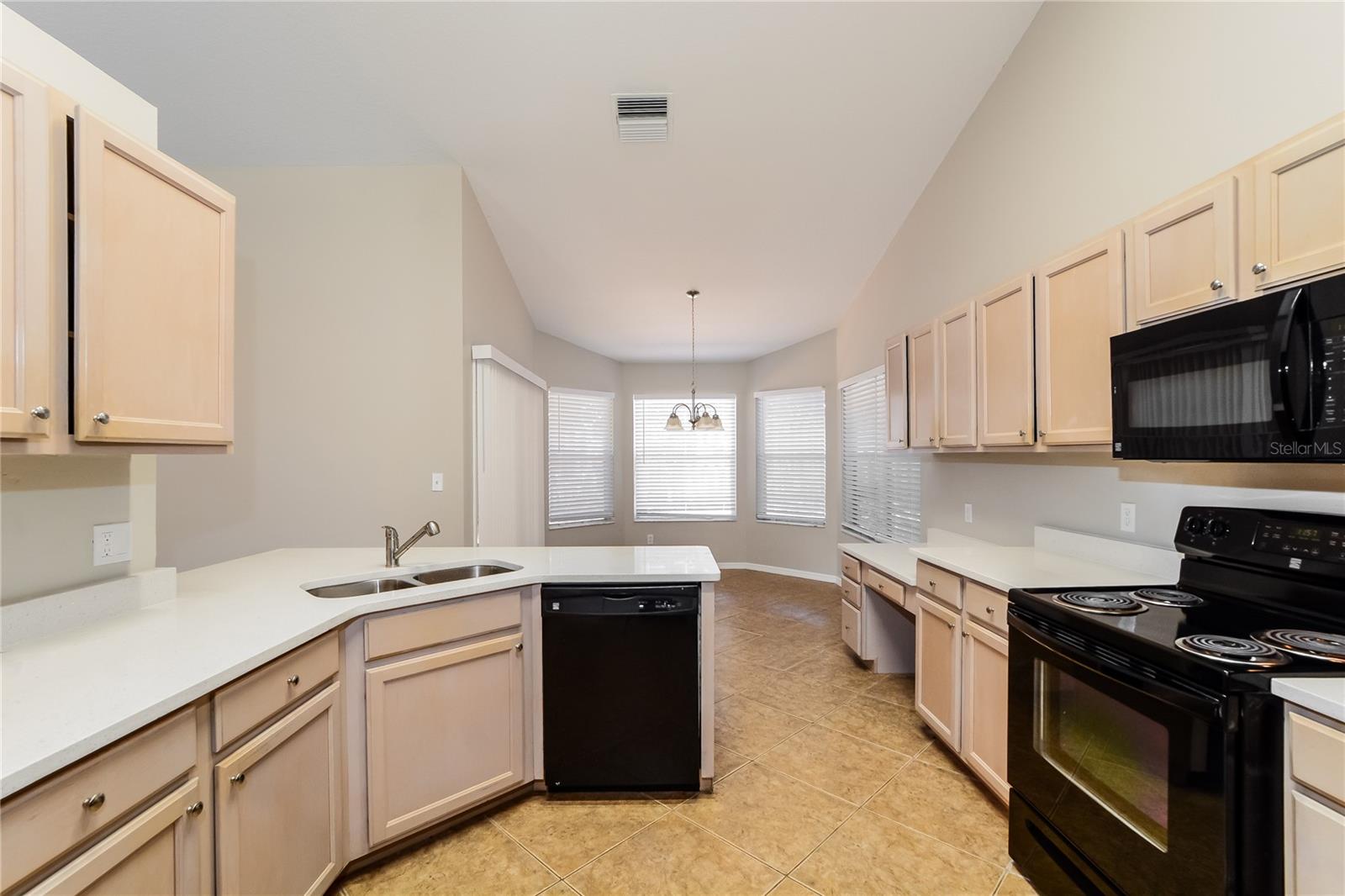 Image 5 of 15 For 605 Dorothy Circle