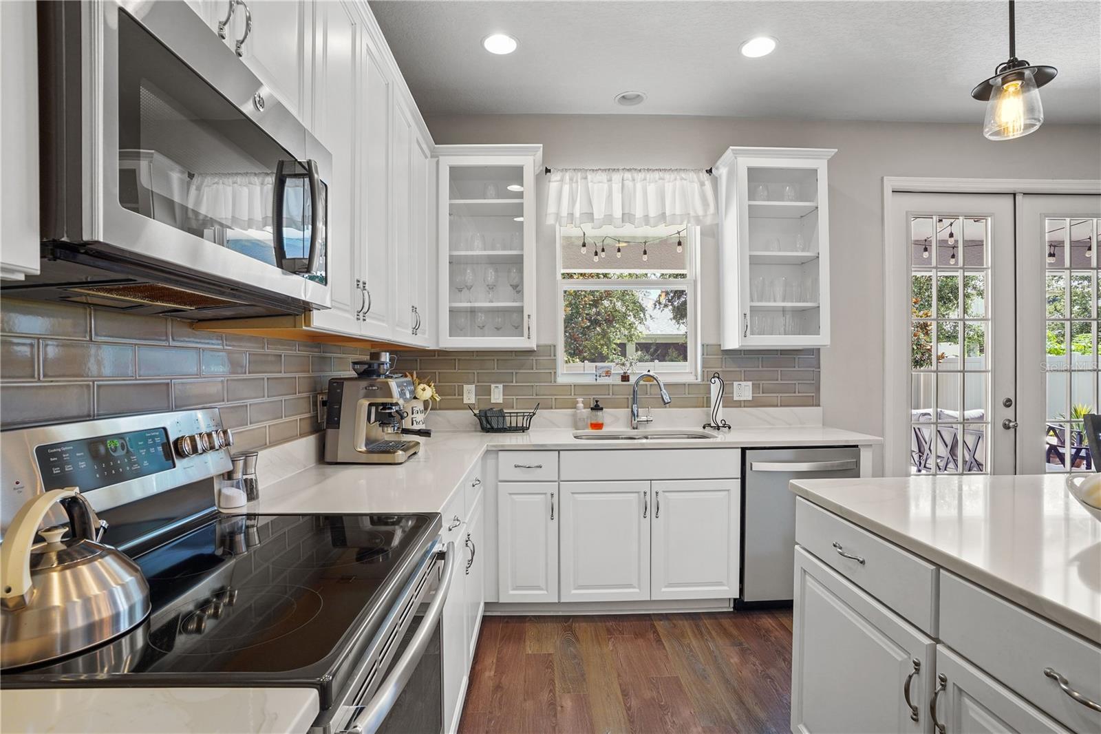 Image 14 of 52 For 7888 Pleasant Pine Circle