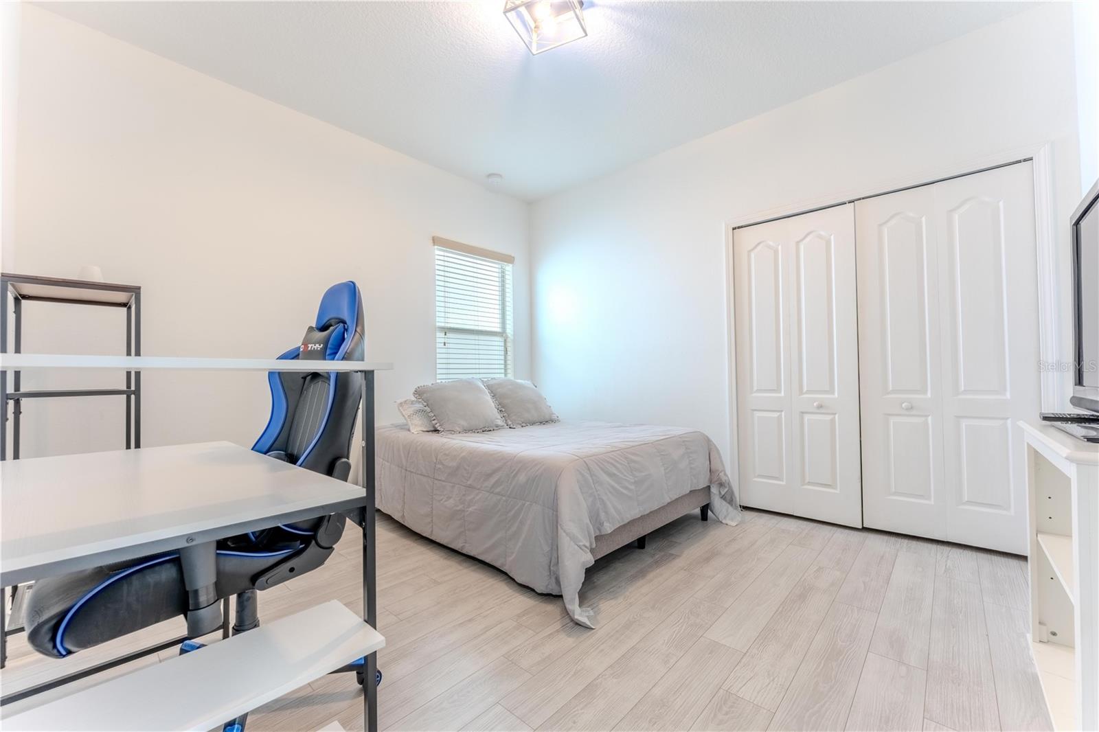 Image 42 of 60 For 3052 Youngford Street