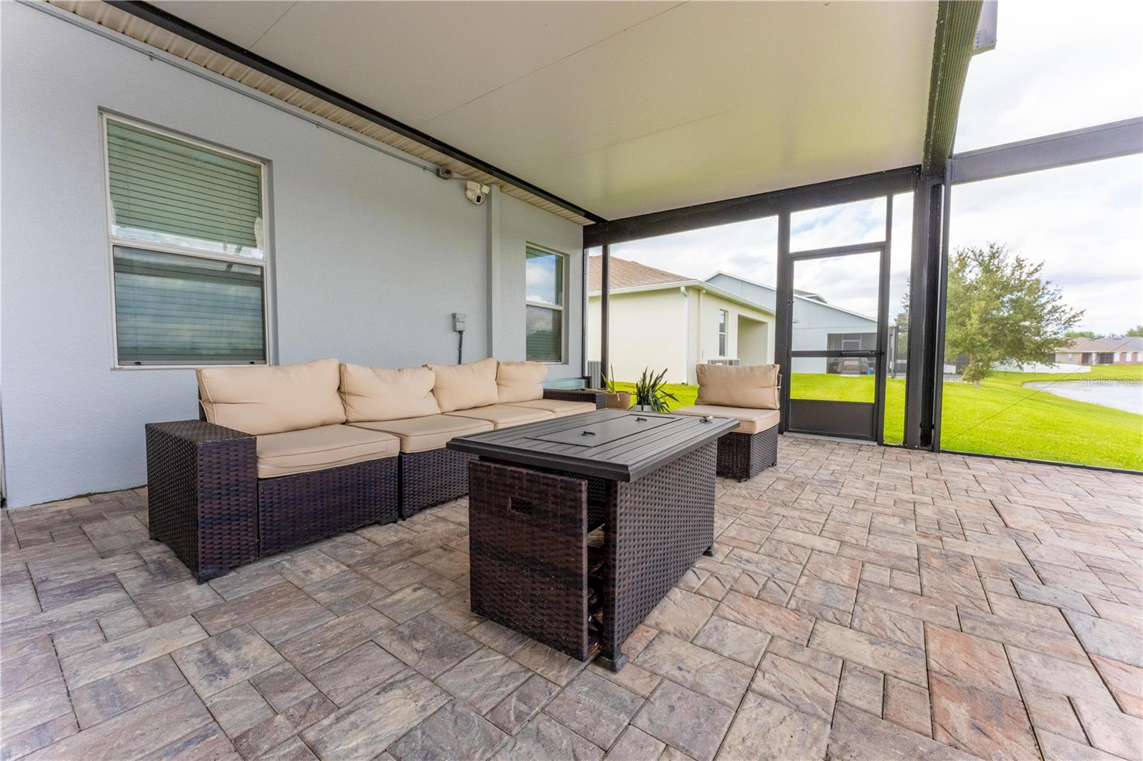 Image 53 of 60 For 3052 Youngford Street