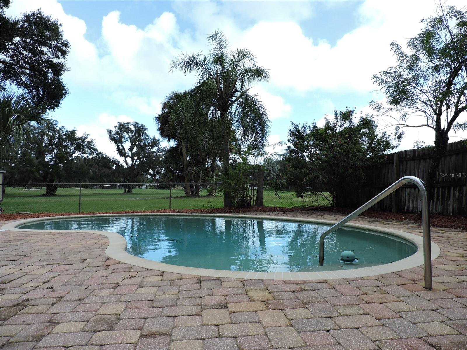 Image 5 of 19 For 145 Northmoor Road