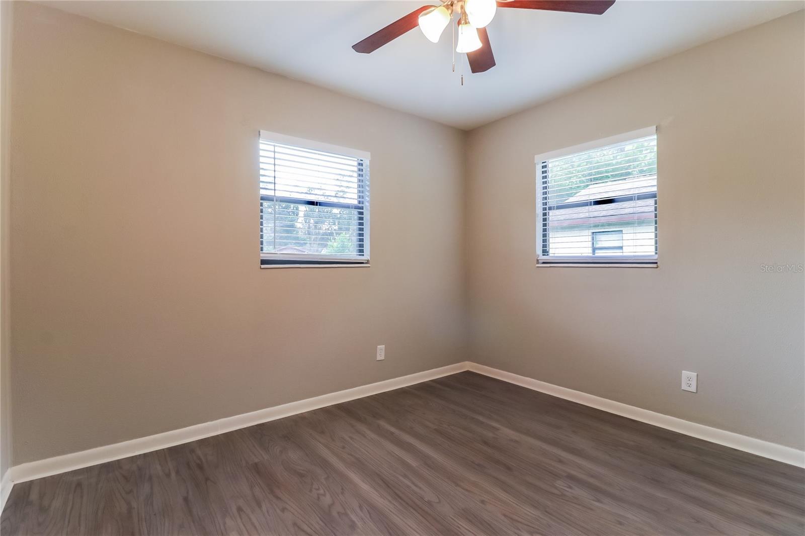 Image 9 of 16 For 8911 Navajo Avenue