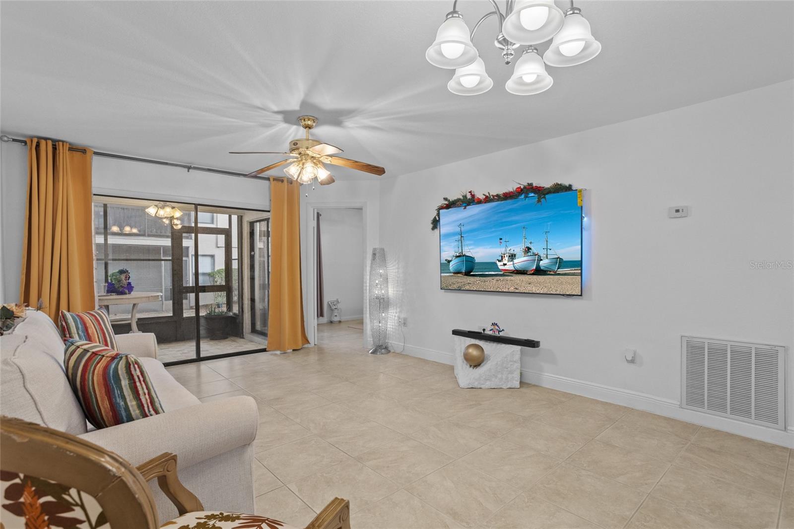 Image 15 of 36 For 3006 Semoran Boulevard 3