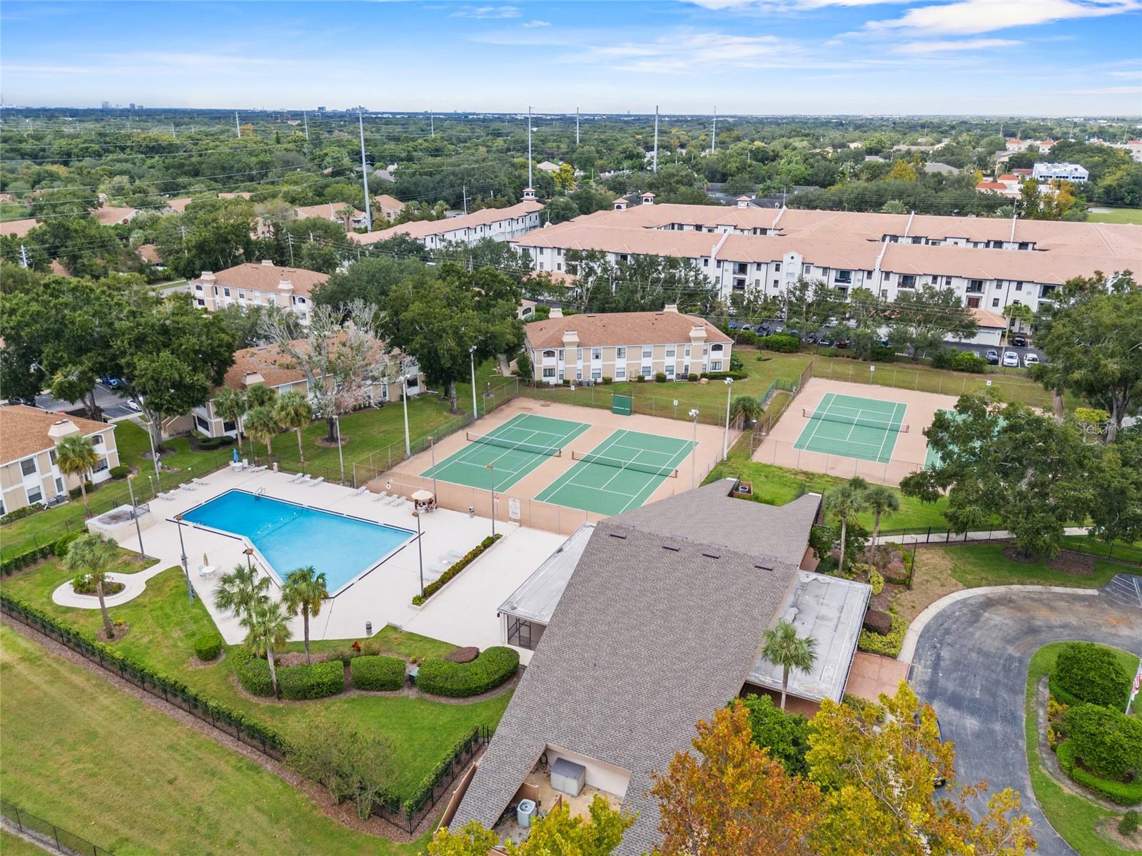 Image 28 of 36 For 3006 Semoran Boulevard 3