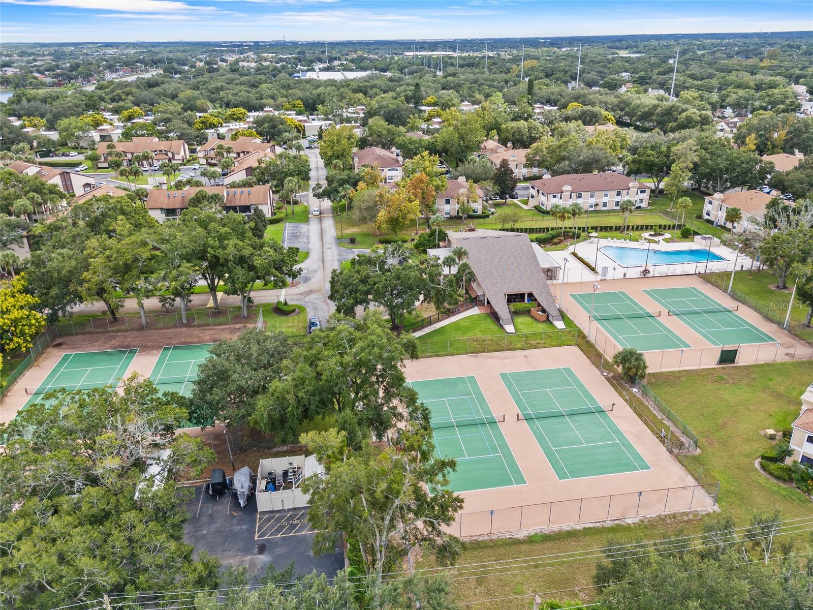 Image 32 of 36 For 3006 Semoran Boulevard 3