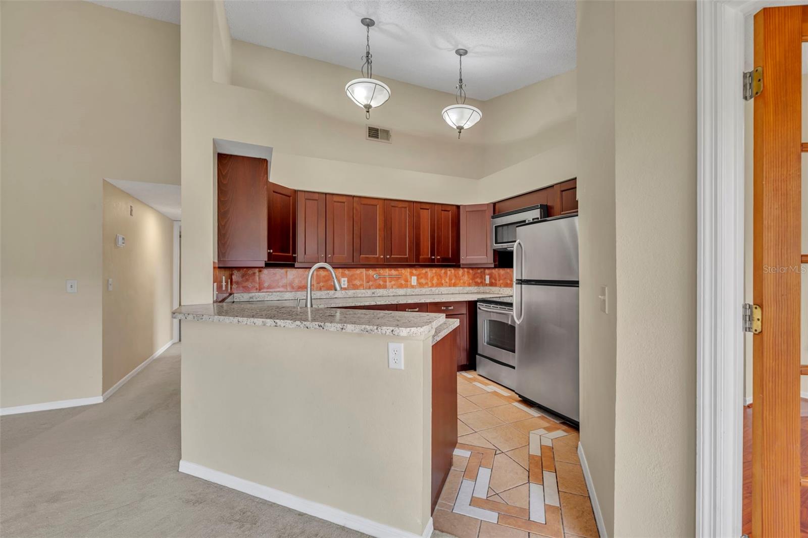 Image 11 of 36 For 4823 Brighton Terrace F