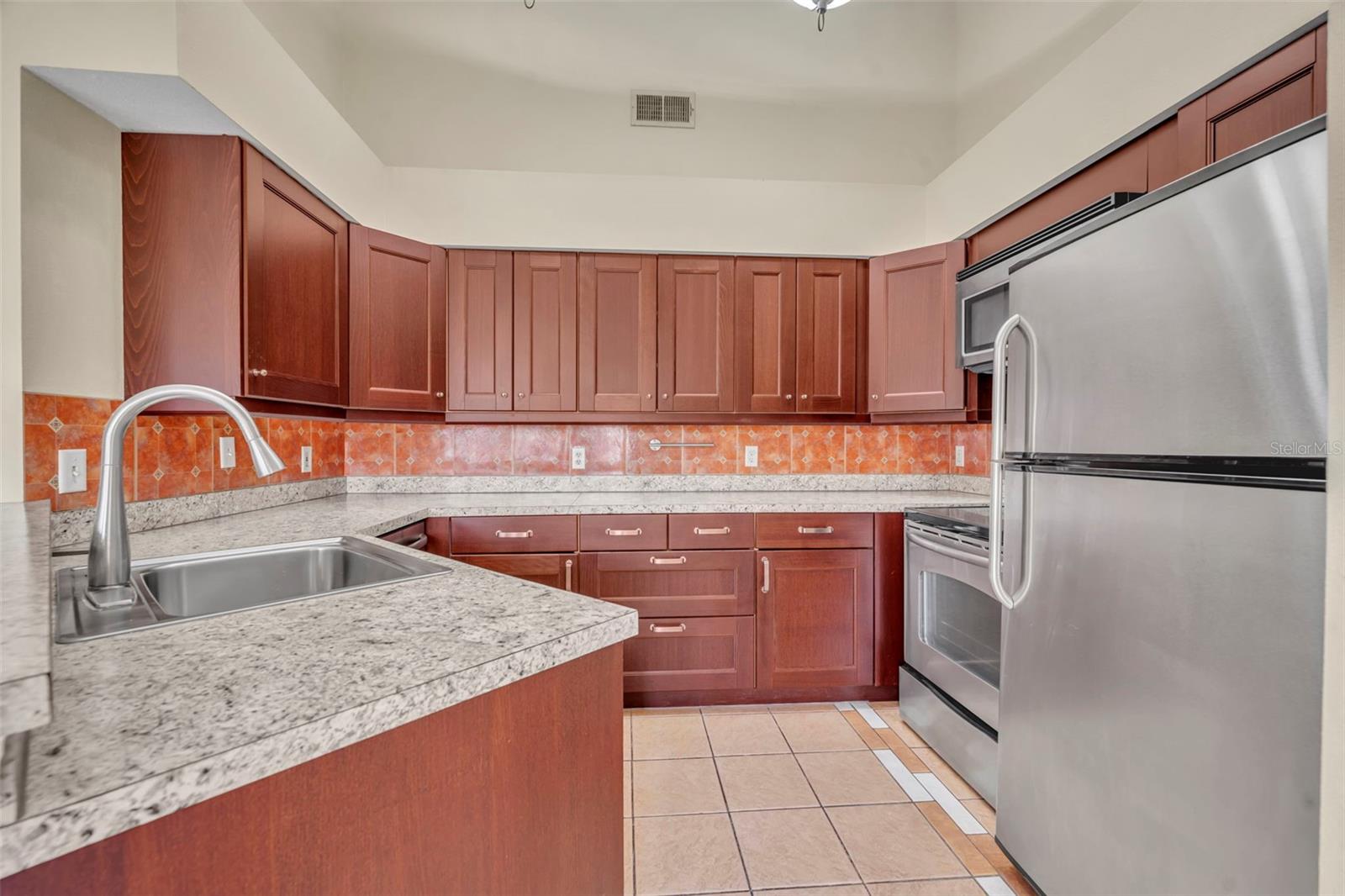 Image 12 of 36 For 4823 Brighton Terrace F