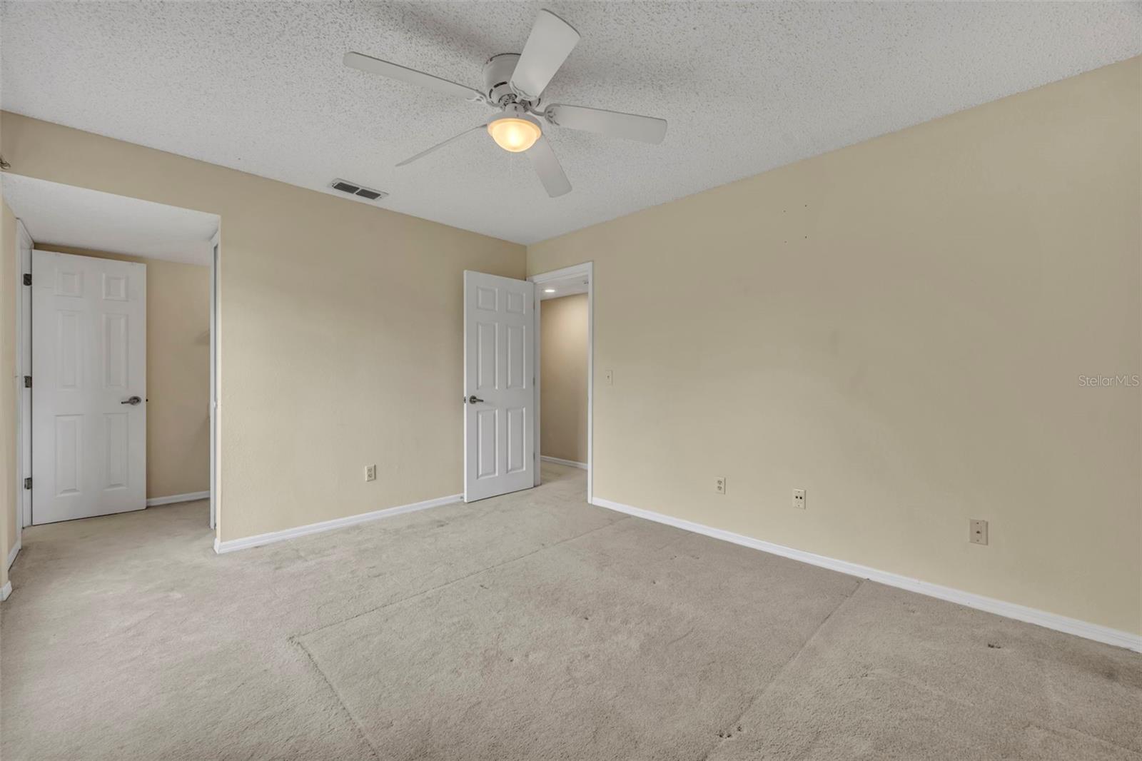 Image 21 of 36 For 4823 Brighton Terrace F