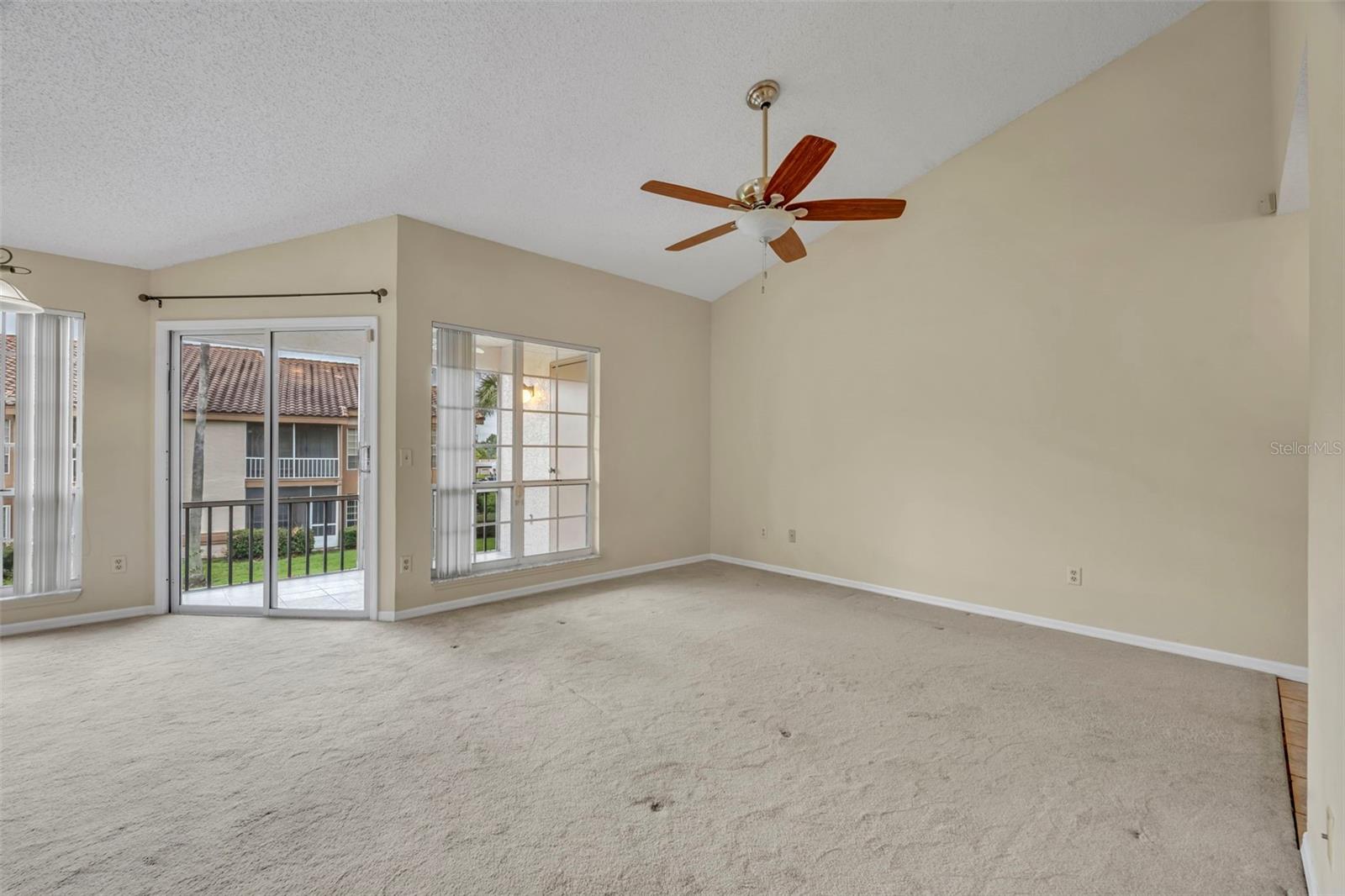Image 7 of 36 For 4823 Brighton Terrace F