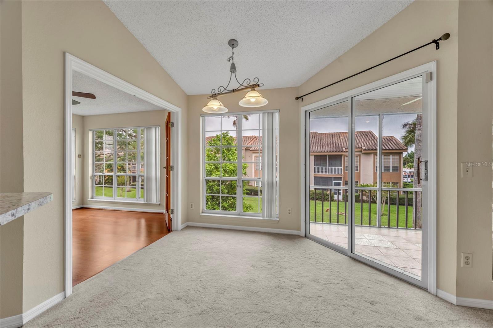 Image 8 of 36 For 4823 Brighton Terrace F