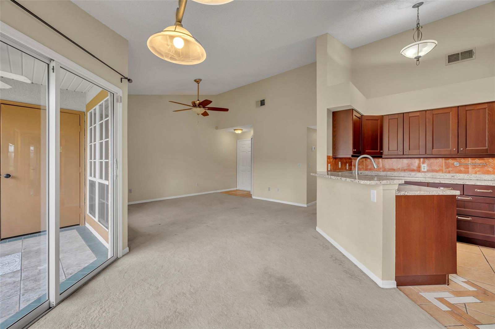 Image 9 of 36 For 4823 Brighton Terrace F