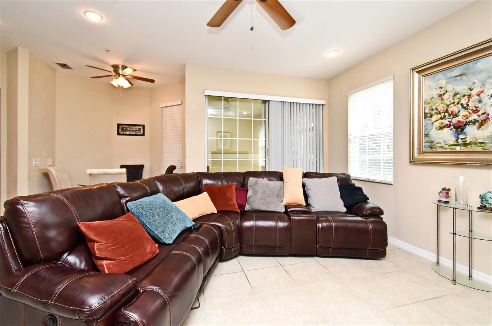 Image 16 of 42 For 451 Harbor Winds Court