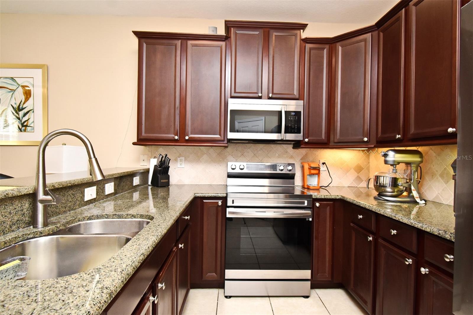 Image 8 of 42 For 451 Harbor Winds Court