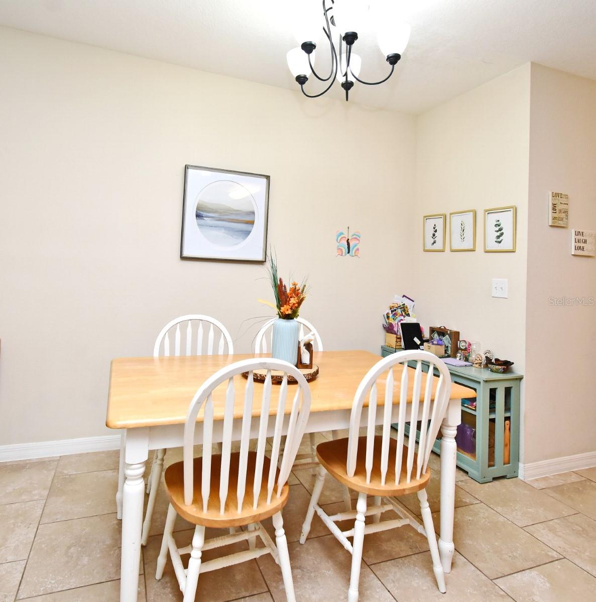 Image 4 of 29 For 1554 Downy Birch Lane