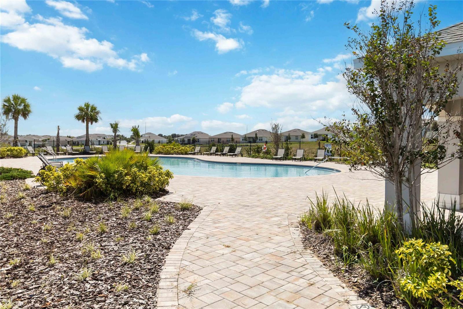 Image 28 of 30 For 210 Tarpon Bay Boulevard